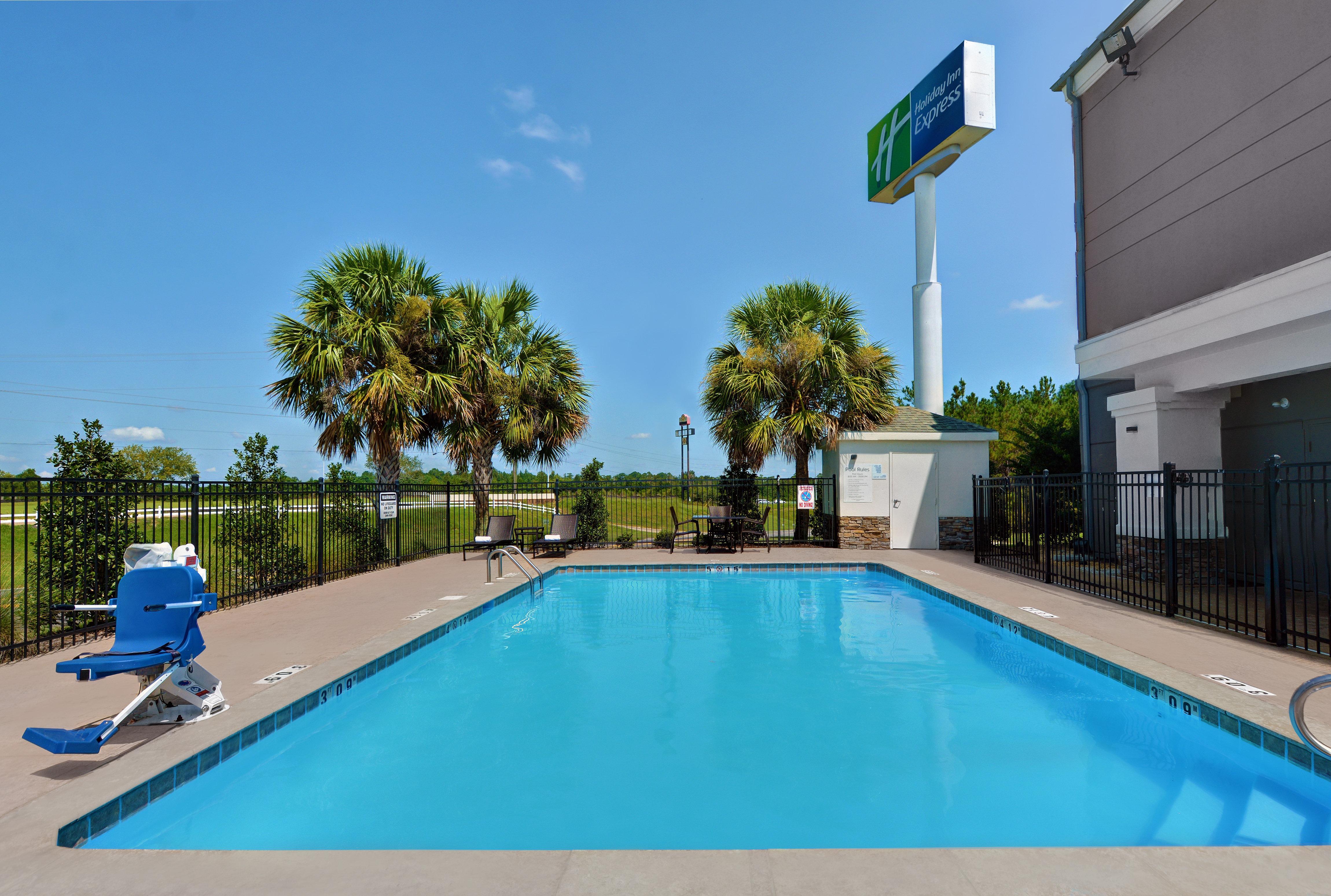 Holiday Inn Express Atmore By Ihg Esterno foto